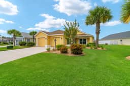 The Brownwood Bungalow (Atwood) 🐶 - Image 2