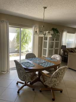 Danbury Courtyard Villa (Belvedere) 🐶 - Image 5