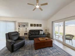 Degarmos Comfy Villa at The Villages - Image 4