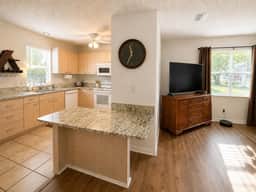 Spanish Springs Cozy Cottage - Image 3