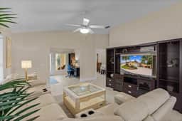 Sunny Willow Marquez Villa (Golf Cart) - Image 5