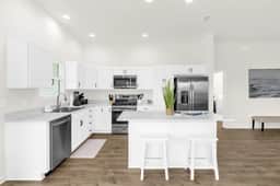 Anna’s Coastal Cottage Retreat at Oak Hollow - Image 2