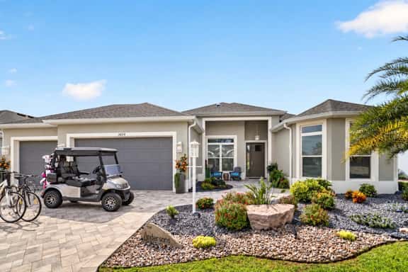 Adamsville Premier Golf, Fitness & Pool Estate - Image 1