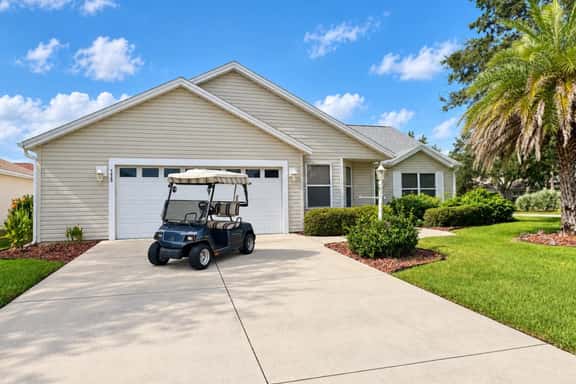 Walden Way Retreat – Central Village of Winifred - Image 1