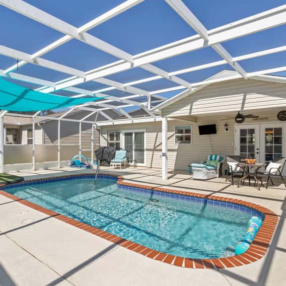 Fernbrook Pool Getaway - Image 1