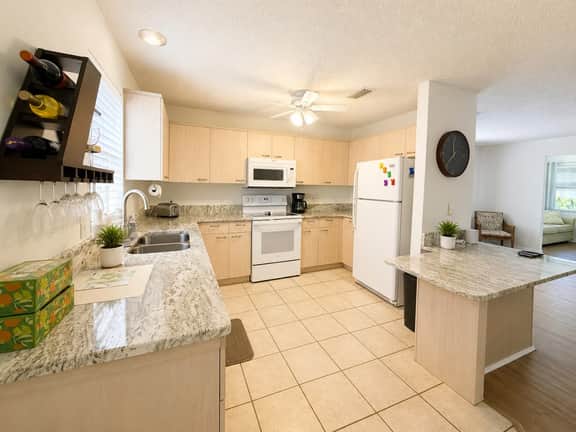 Spanish Springs Cozy Cottage - Image 5