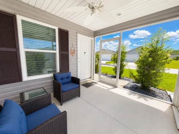 Kuenher Corner Villa | Walk to Dabney Pool - Image 2