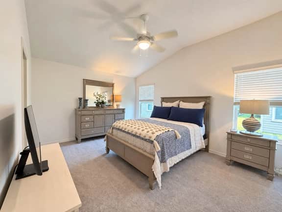Gallinule Court Retreat | Spacious Fenney Patio Villa - Image 5
