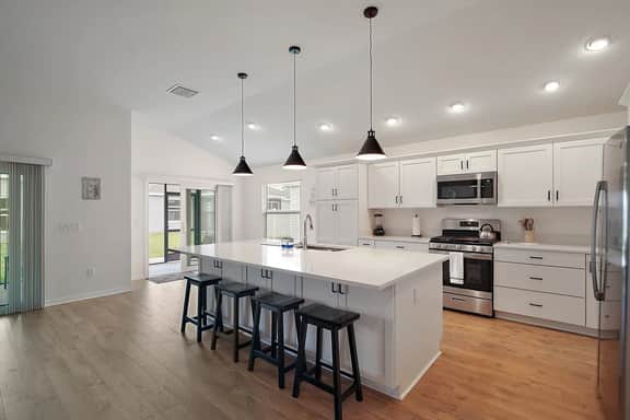 Cowart Designer Home at Shady Brook 🐶 - Image 5
