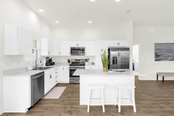 Anna’s Coastal Cottage Retreat at Oak Hollow - Image 2